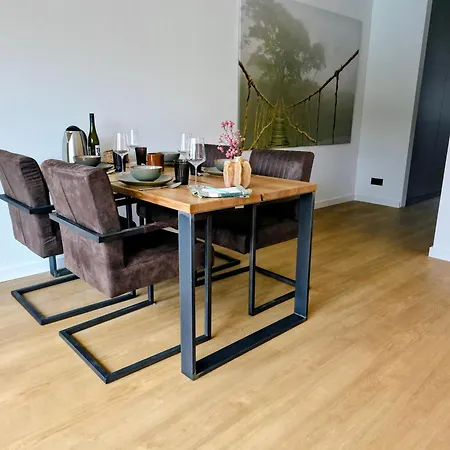 Heat & Reed * Stedar