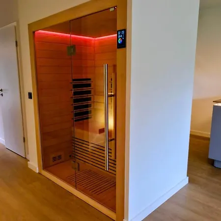 Heat & Reed Apartment Stedar